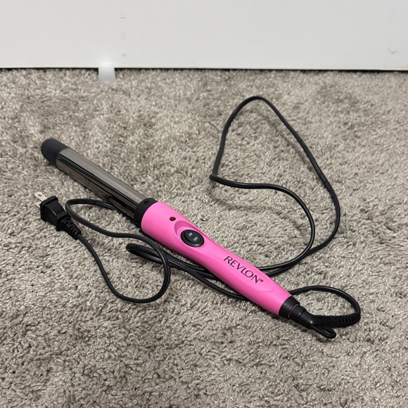 Revlon Pink Hair Curler Wand with Black Cord - Picture 1 of 1